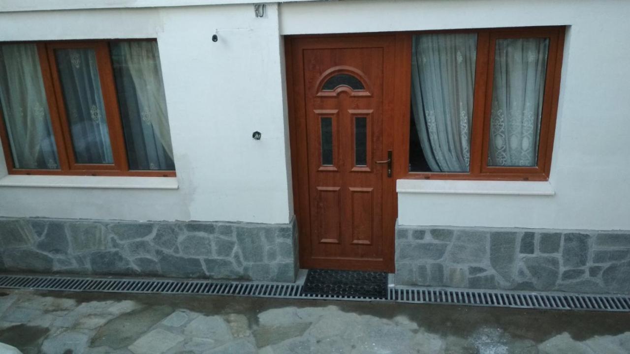 Отель Ikonomov House Банско Экстерьер фото