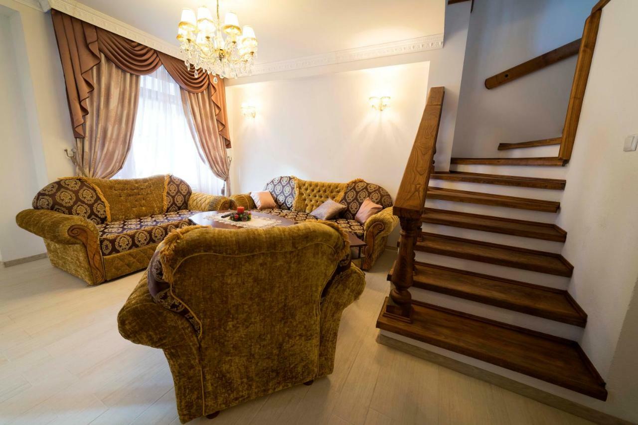 Отель Ikonomov House Банско Экстерьер фото
